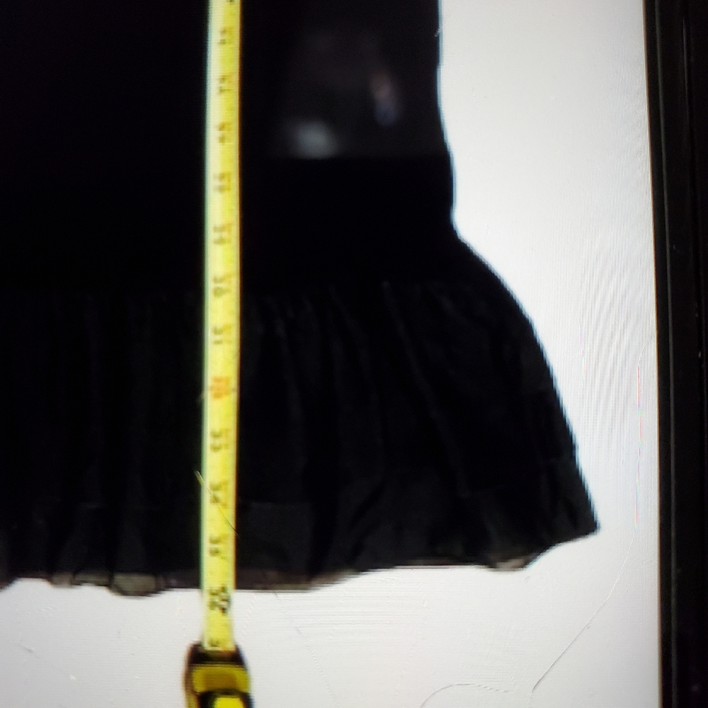Bebe NWOT Puff Sleeve Ruffle Dress — (tag fell off). Never worn - Picture 7 of 11
